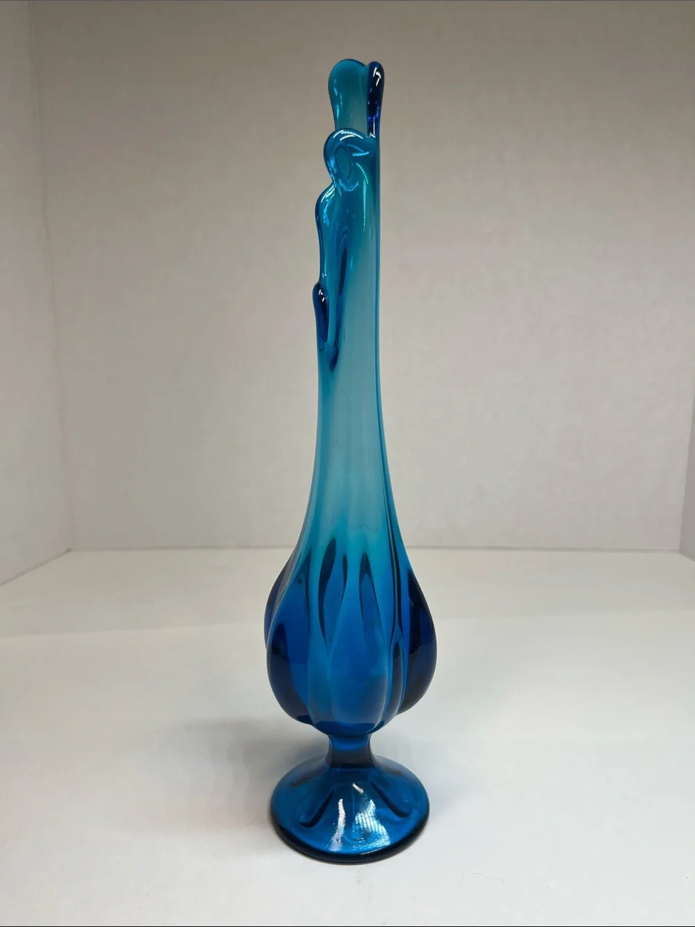 Vintage Antique Vase Viking Glass Epic “Bluenique” Blue Six Petal Footed Bud
